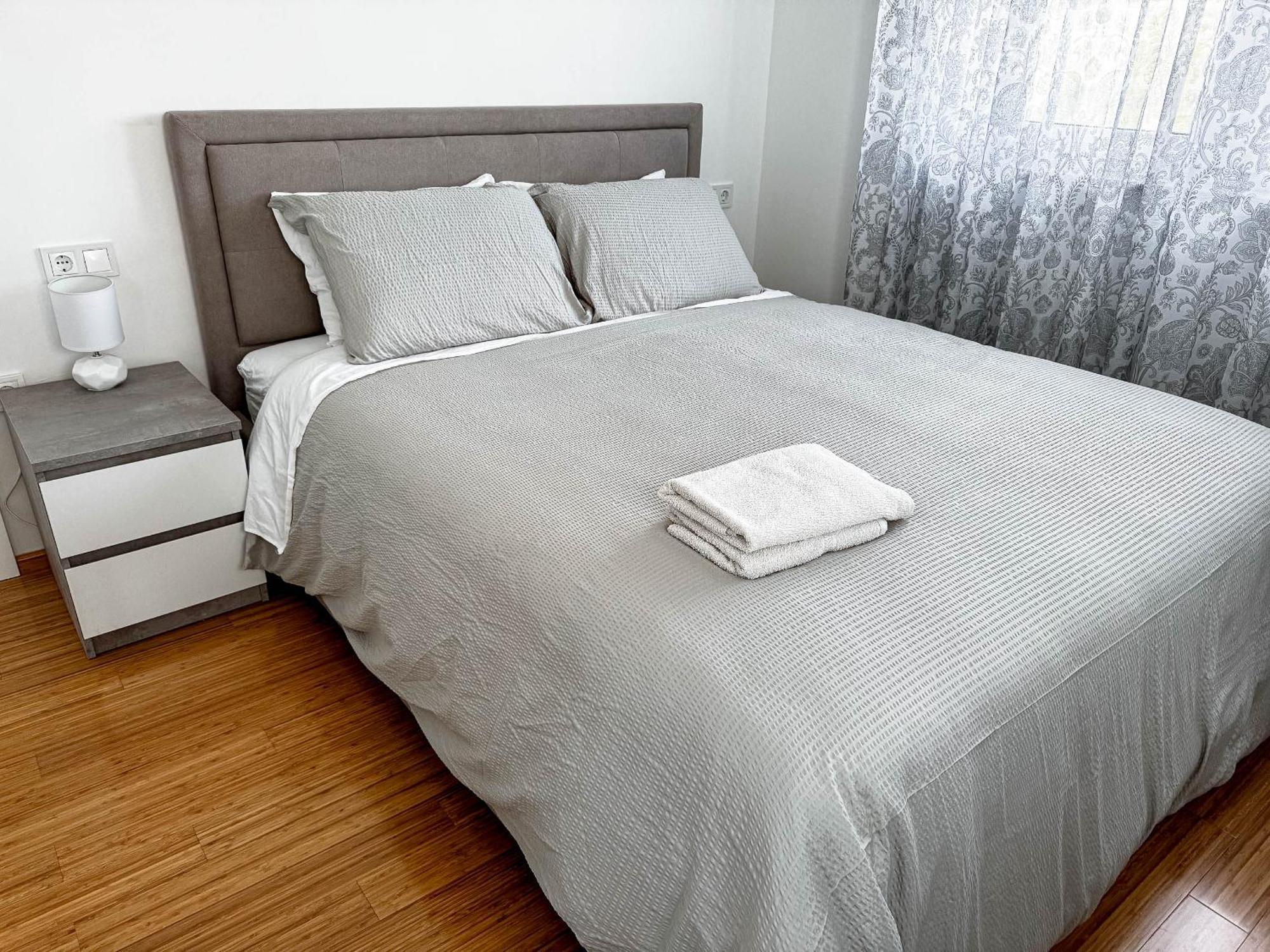Brand New 2 Bed, 1 Bath Appartement